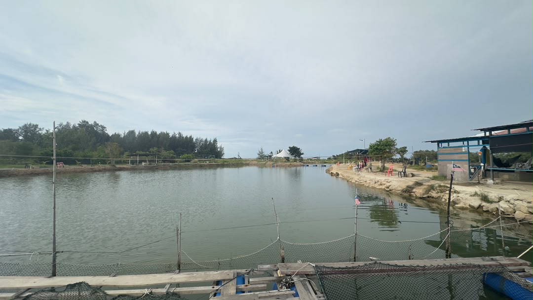 Gambar Kolam Memancing